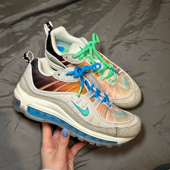 Air Max 98 'On Air: NYC La Mezcla - Picture 2 of 5